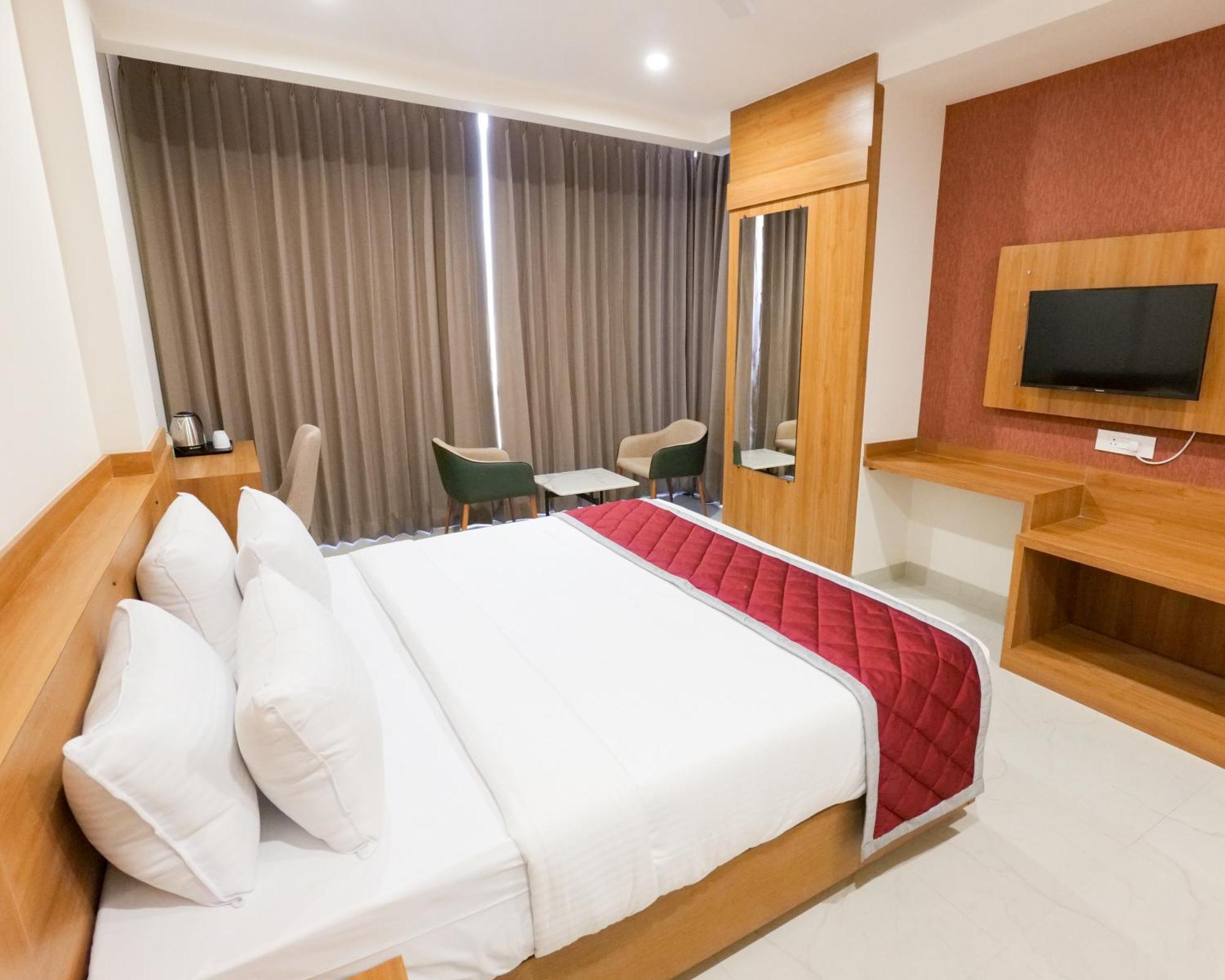 Dod Jala Hotel Sterling Plaza- Bangalore International Airport מראה חיצוני תמונה