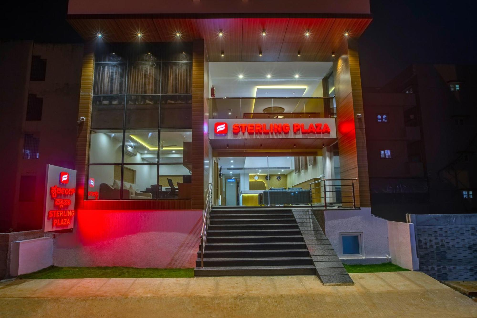 Dod Jala Hotel Sterling Plaza- Bangalore International Airport מראה חיצוני תמונה