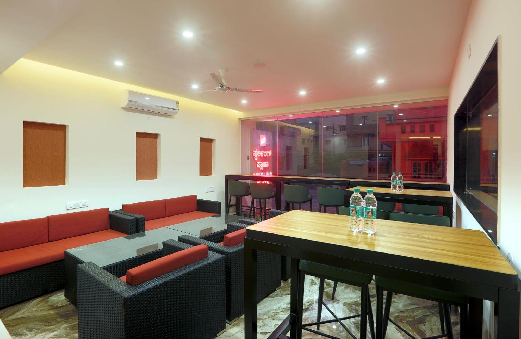 Dod Jala Hotel Sterling Plaza- Bangalore International Airport מראה חיצוני תמונה