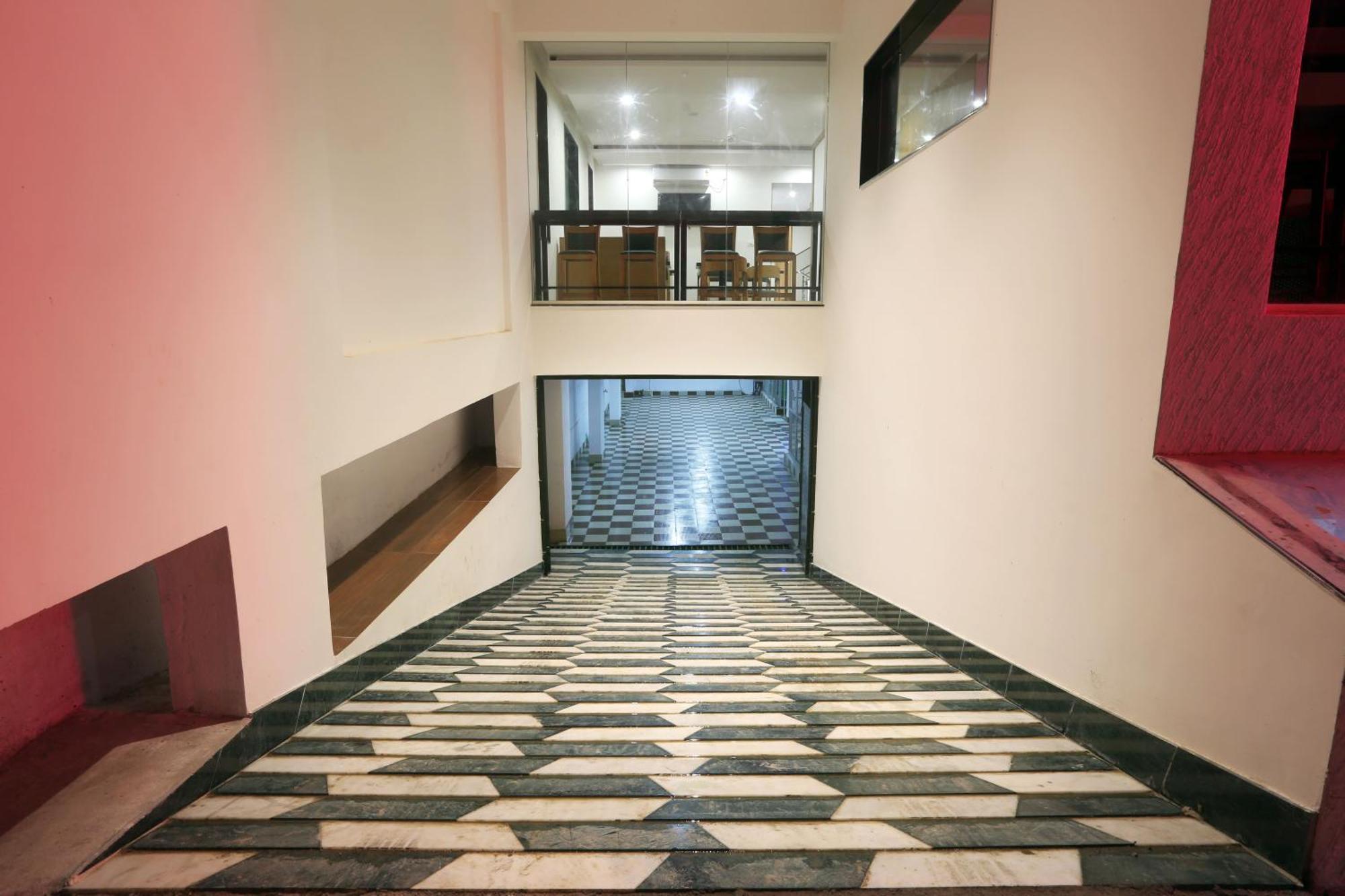 Dod Jala Hotel Sterling Plaza- Bangalore International Airport מראה חיצוני תמונה