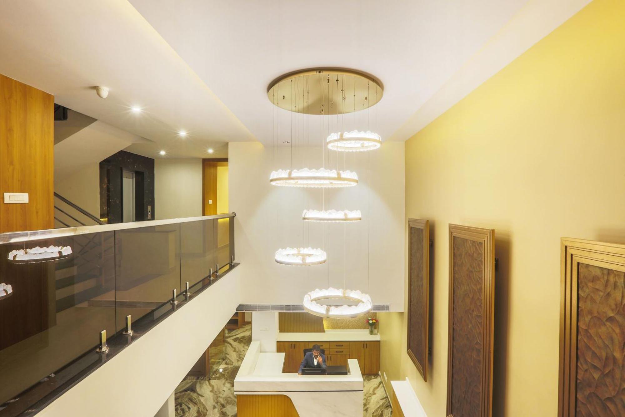 Dod Jala Hotel Sterling Plaza- Bangalore International Airport מראה חיצוני תמונה
