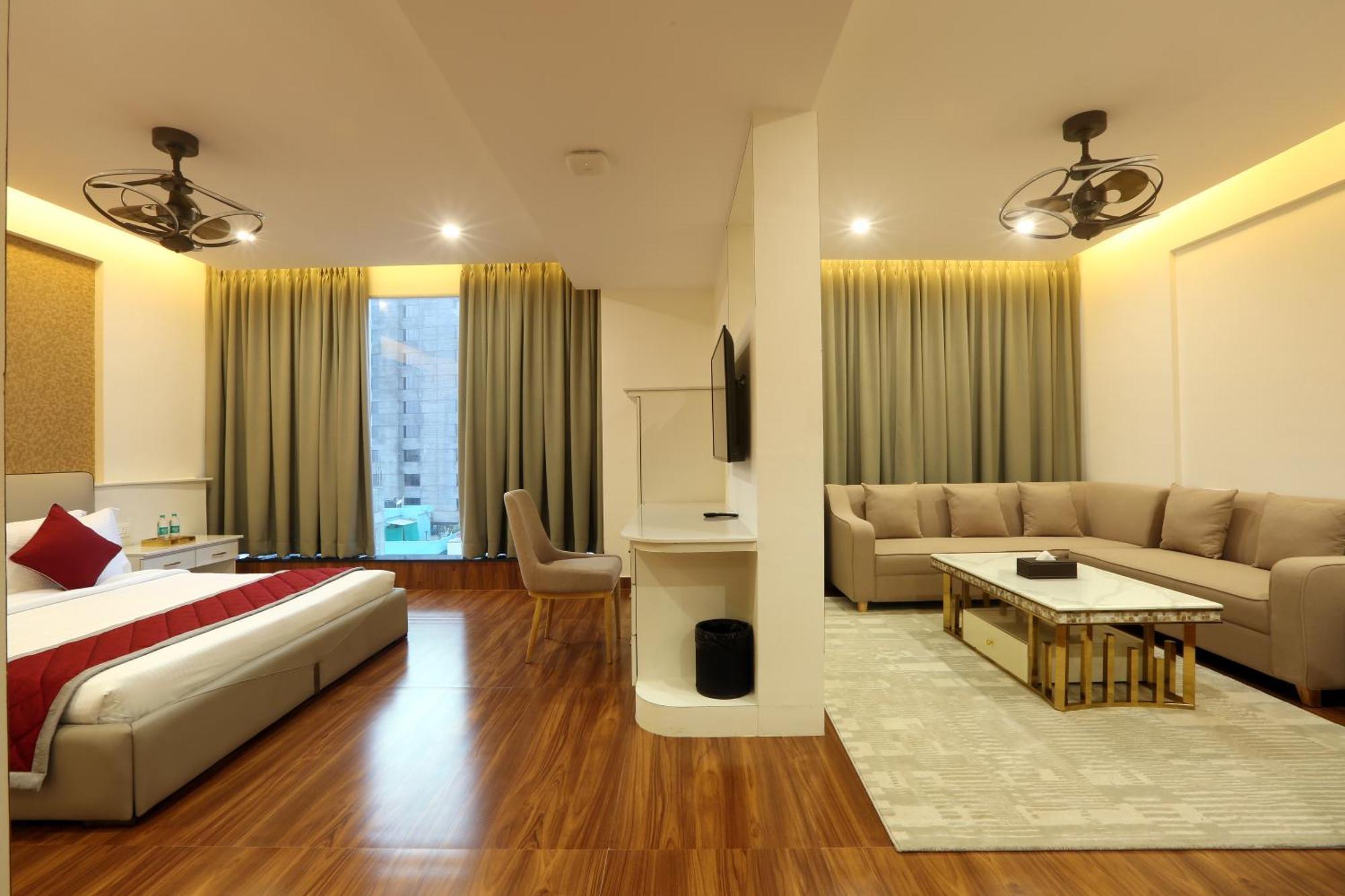 Dod Jala Hotel Sterling Plaza- Bangalore International Airport מראה חיצוני תמונה