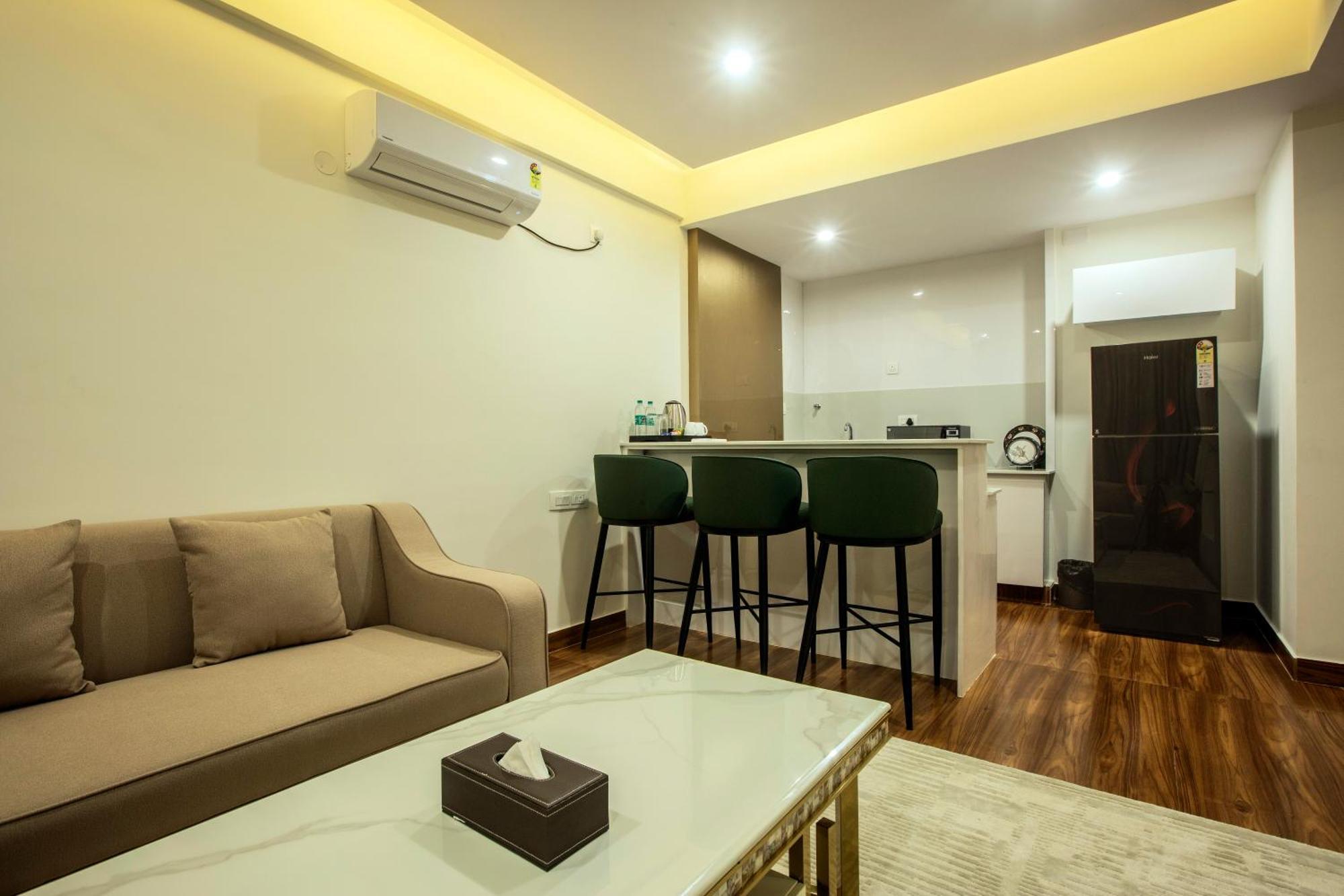 Dod Jala Hotel Sterling Plaza- Bangalore International Airport מראה חיצוני תמונה