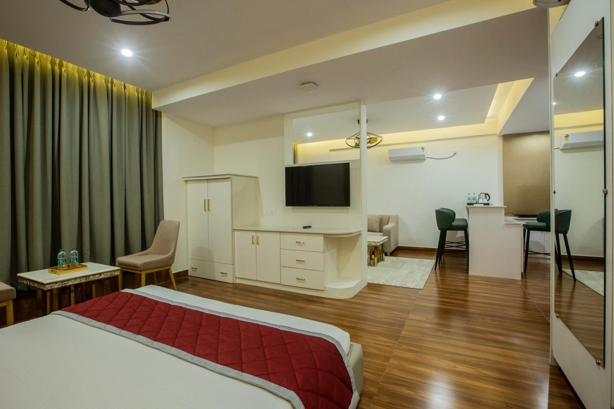 Dod Jala Hotel Sterling Plaza- Bangalore International Airport מראה חיצוני תמונה