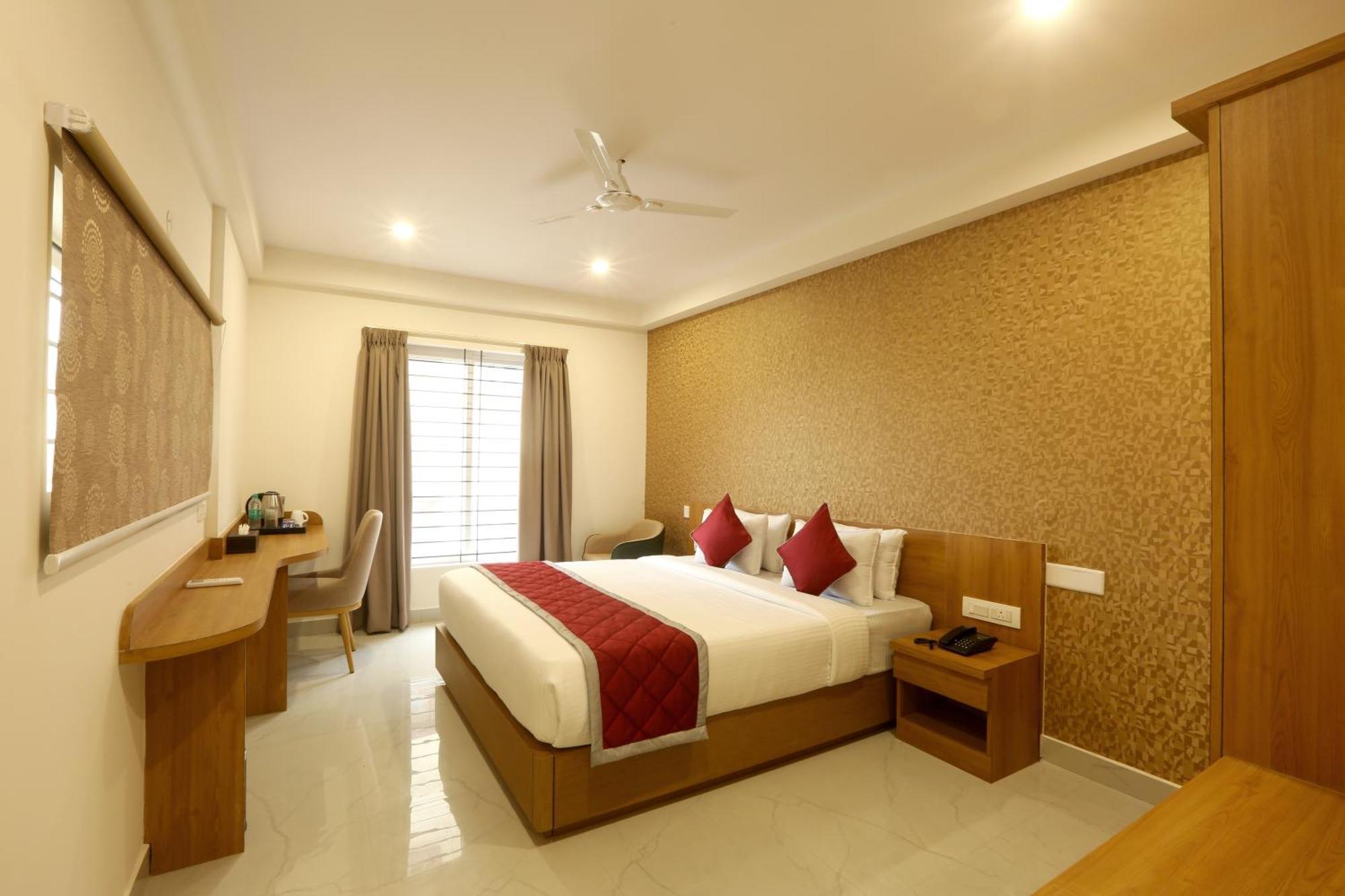 Dod Jala Hotel Sterling Plaza- Bangalore International Airport מראה חיצוני תמונה